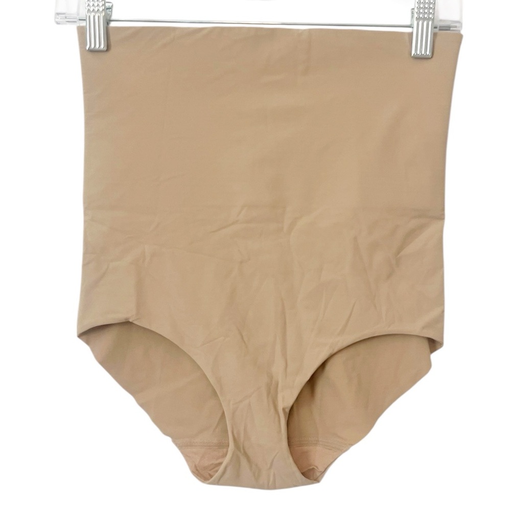 Wacoal Beige High Waist Shaping Brief Size Large 80865 NWOT‎